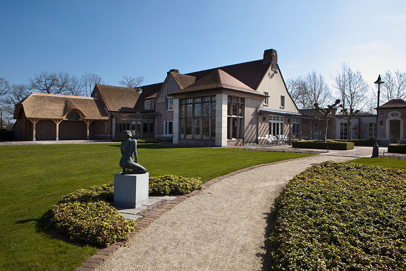 Binnenkijken bij de mooiste villa's bij H&H Vastgoed