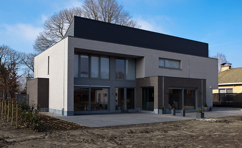 Binnenkijken bij een moderne villa te Oud-Turnhout