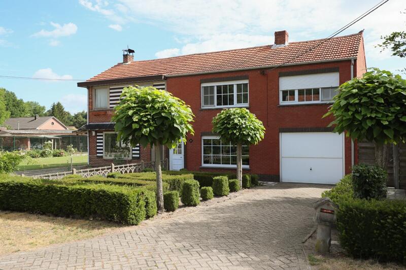 Stadswoning te Ravels