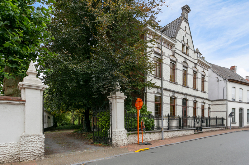 Herenhuis te Zomergem