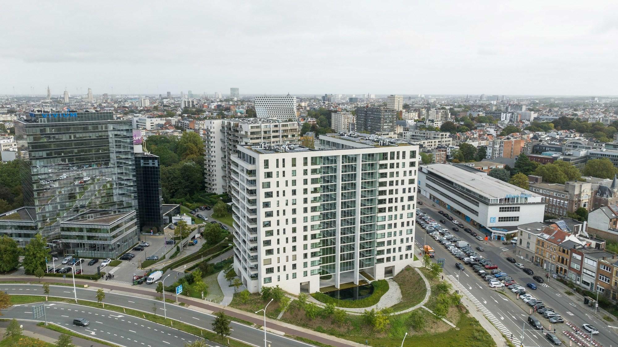 High end penthouse van 181 m² met panoramisch zicht in de Markgravewijk