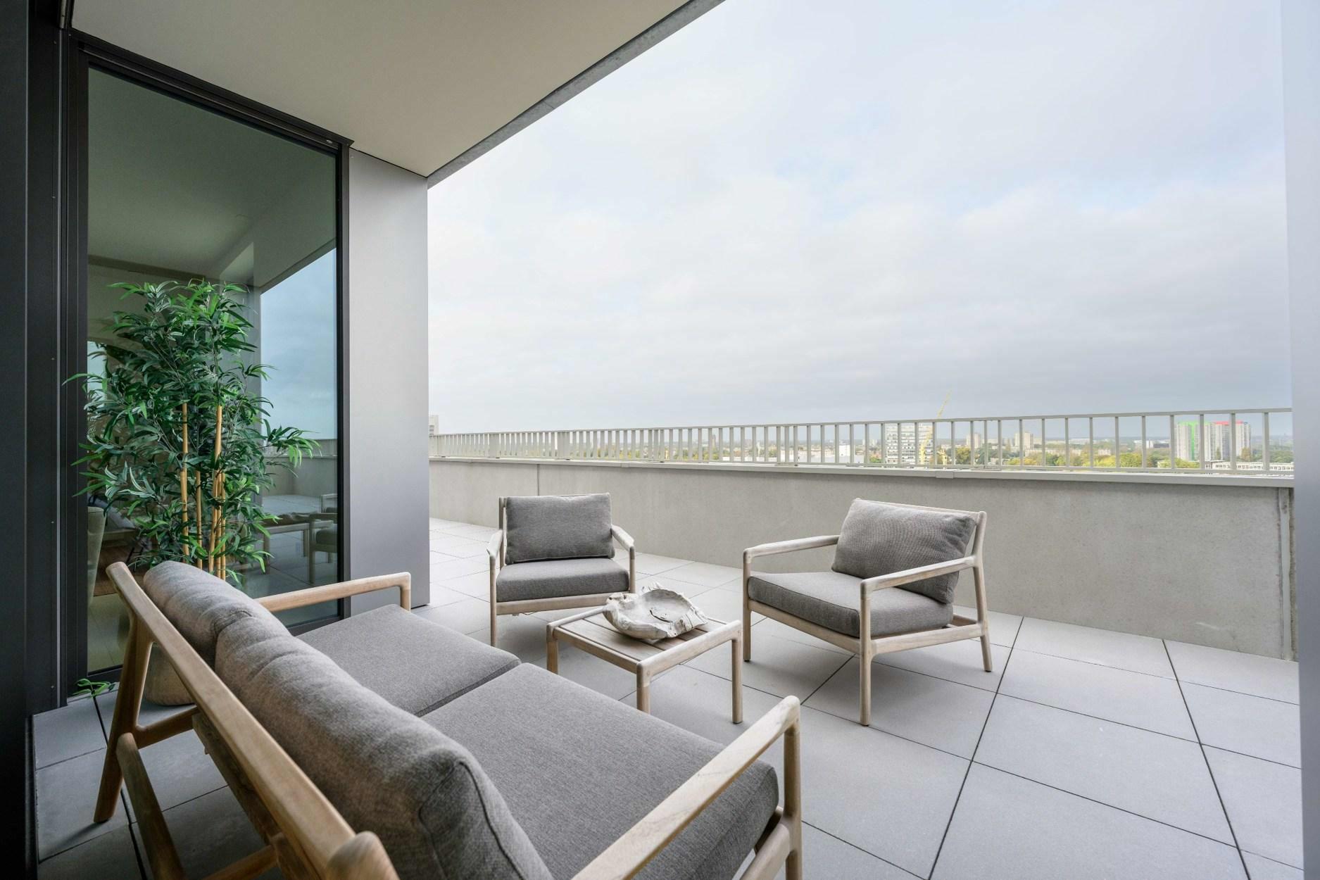 High-end penthouse met panoramisch zicht in de Markgravewijk
