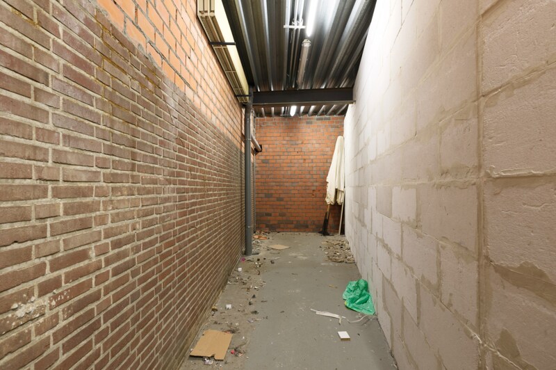 Commerciële winkel te Bree