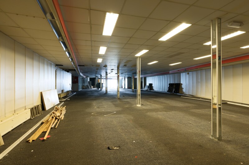 Commerciële winkel te Bree