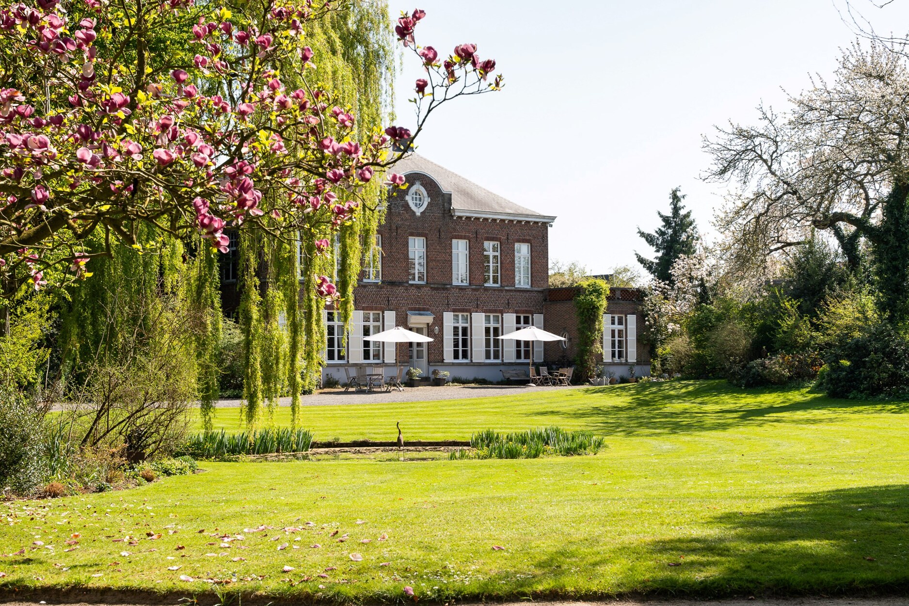 Celles - Herenhuis in het hart van een park van 2,5 ha