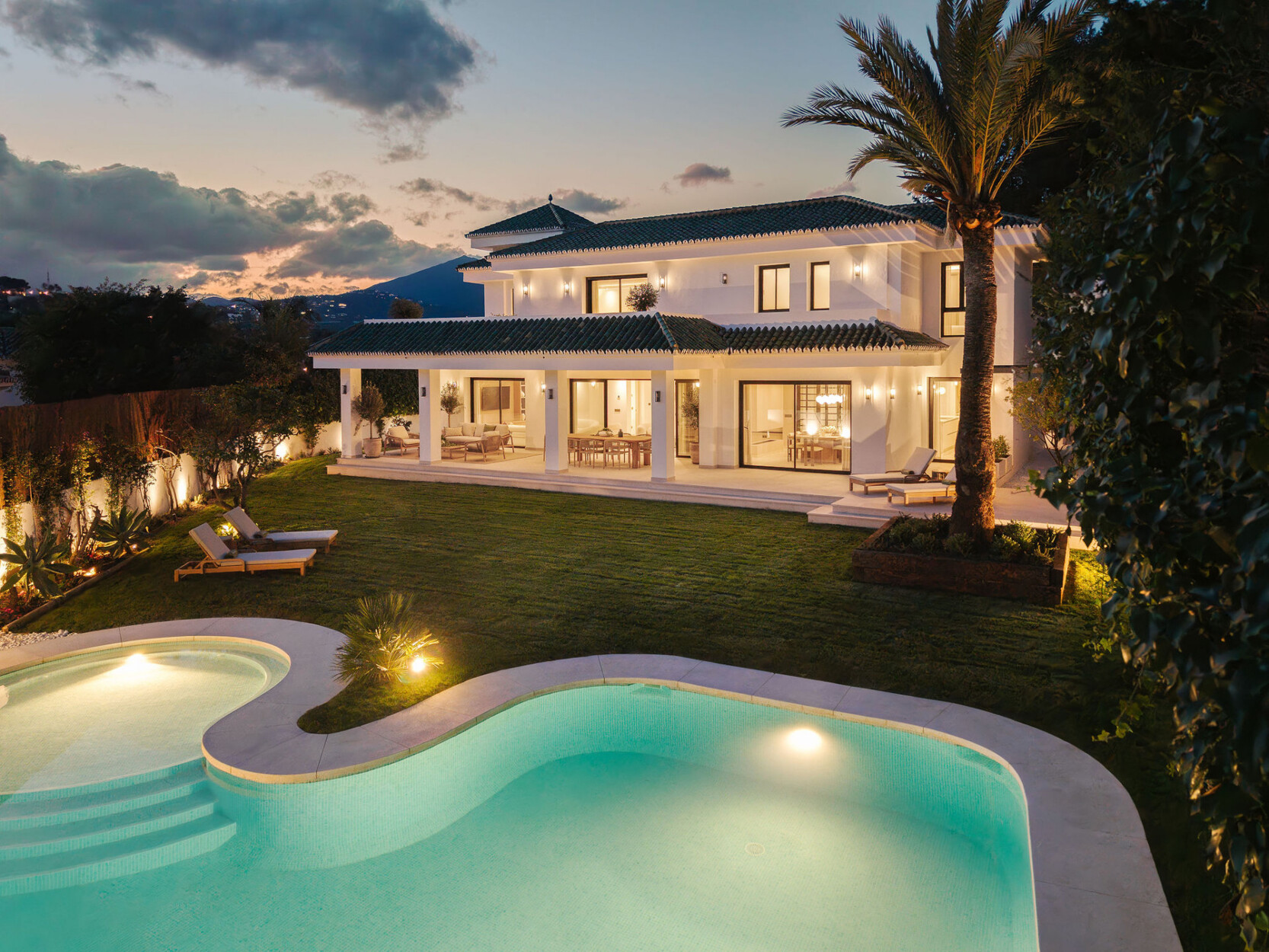 Volledig gerenoveerde villa in een van de meest gewilde wijken, Atalaya