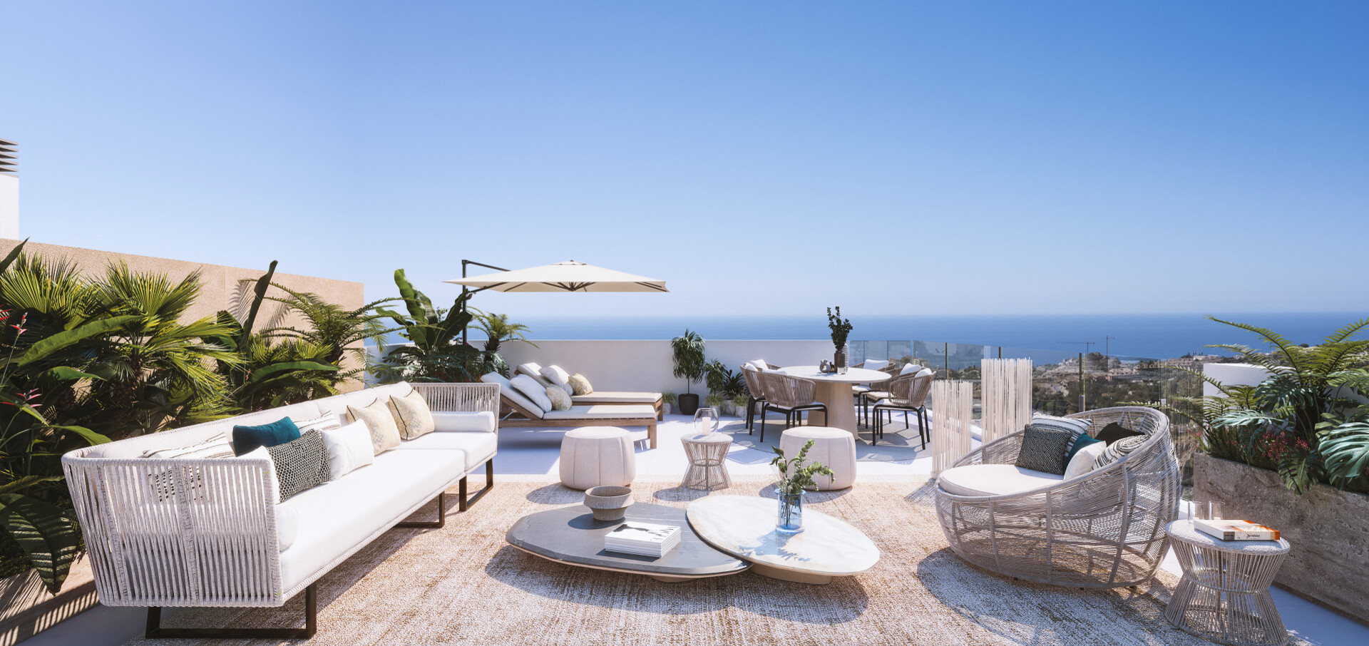 Charmant penthouse met panoramisch uitzicht op de bergen en de zee