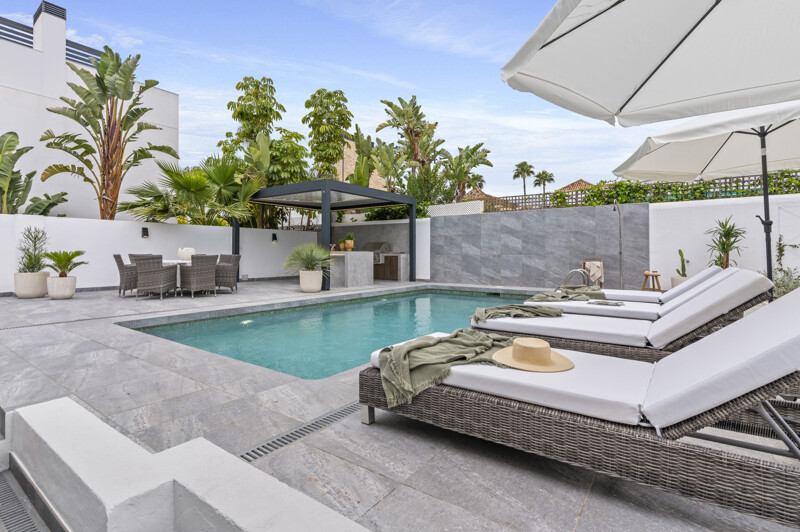 Semi Detached Villa te Marbella