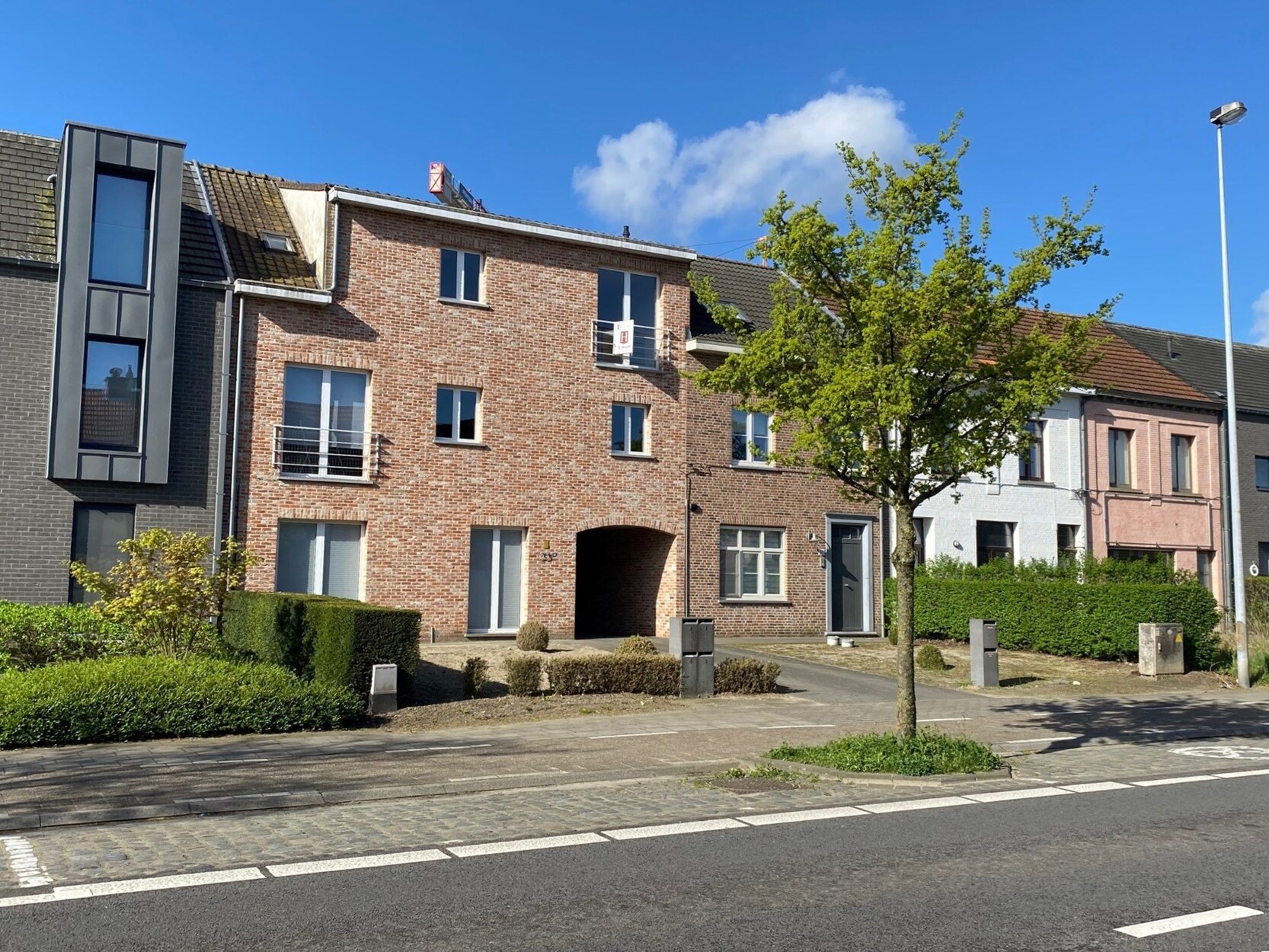 Leuk 2 slaapkamer appartement met fantastisch terras nabij het centrum