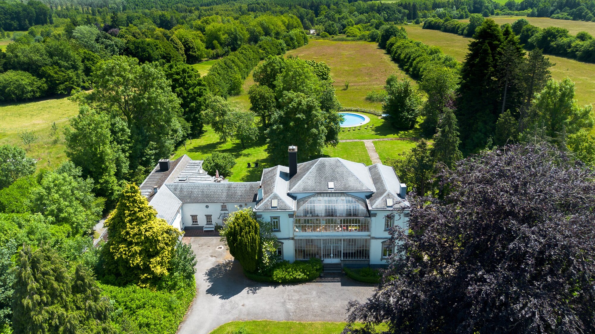 Cul-des-Sarts – Eigendom op 3,52 ha terrein