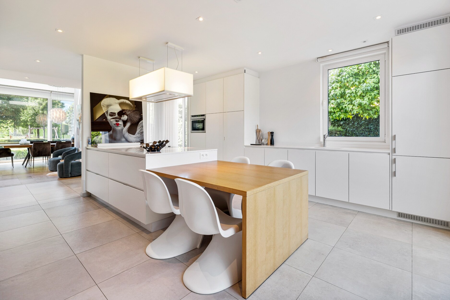 Zonnige designvilla te hartje Hoogstraten op ca. 657 m²