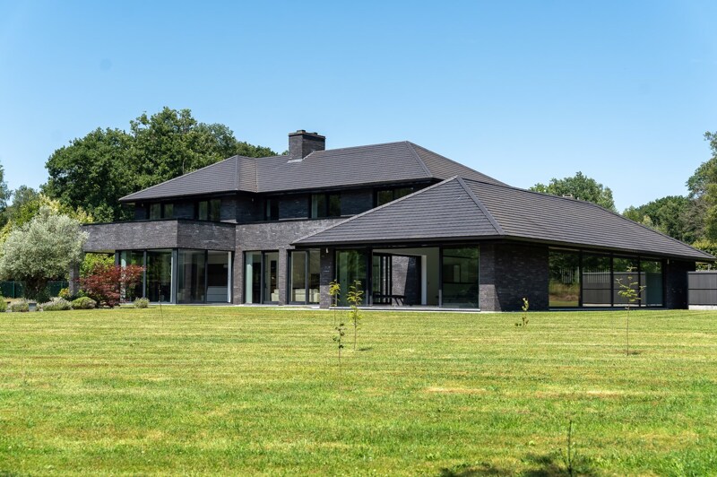 Villa te Ville-Pommeroeul (Mons)