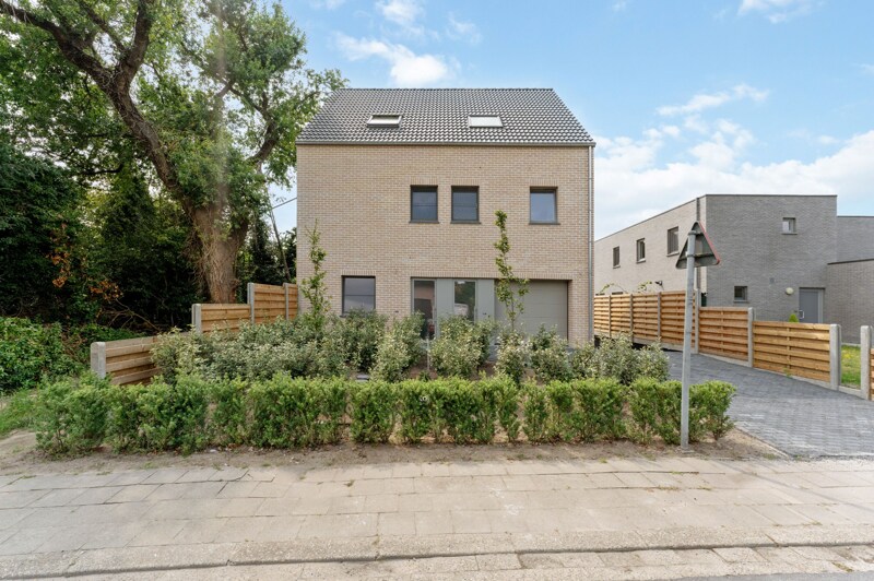 Dakappartement te Mol