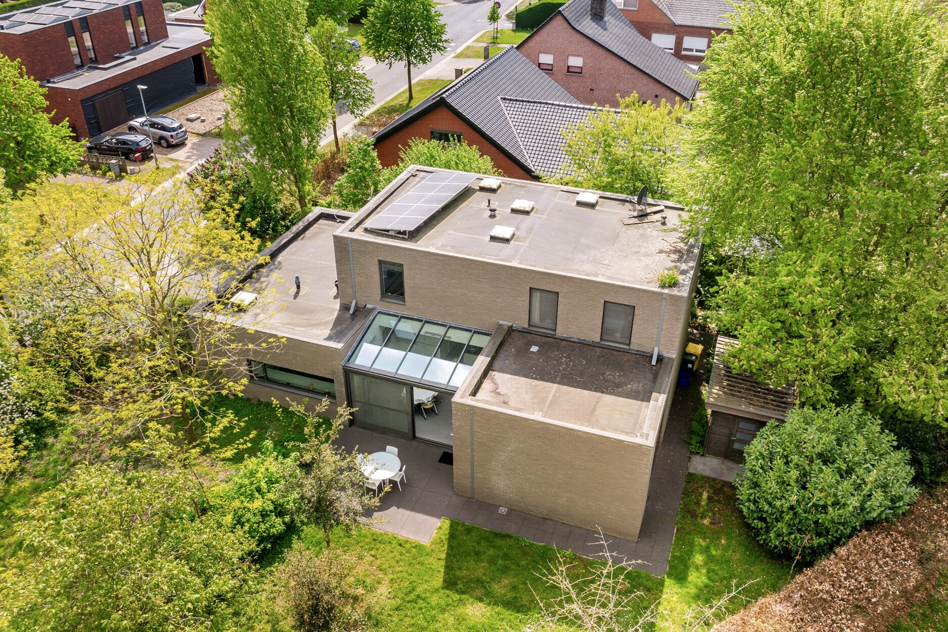 Vrijstaande woning met 3 slaapkamers en inpandige garage op ca. 1.055 m² in het centrum van Oud-Turnhout