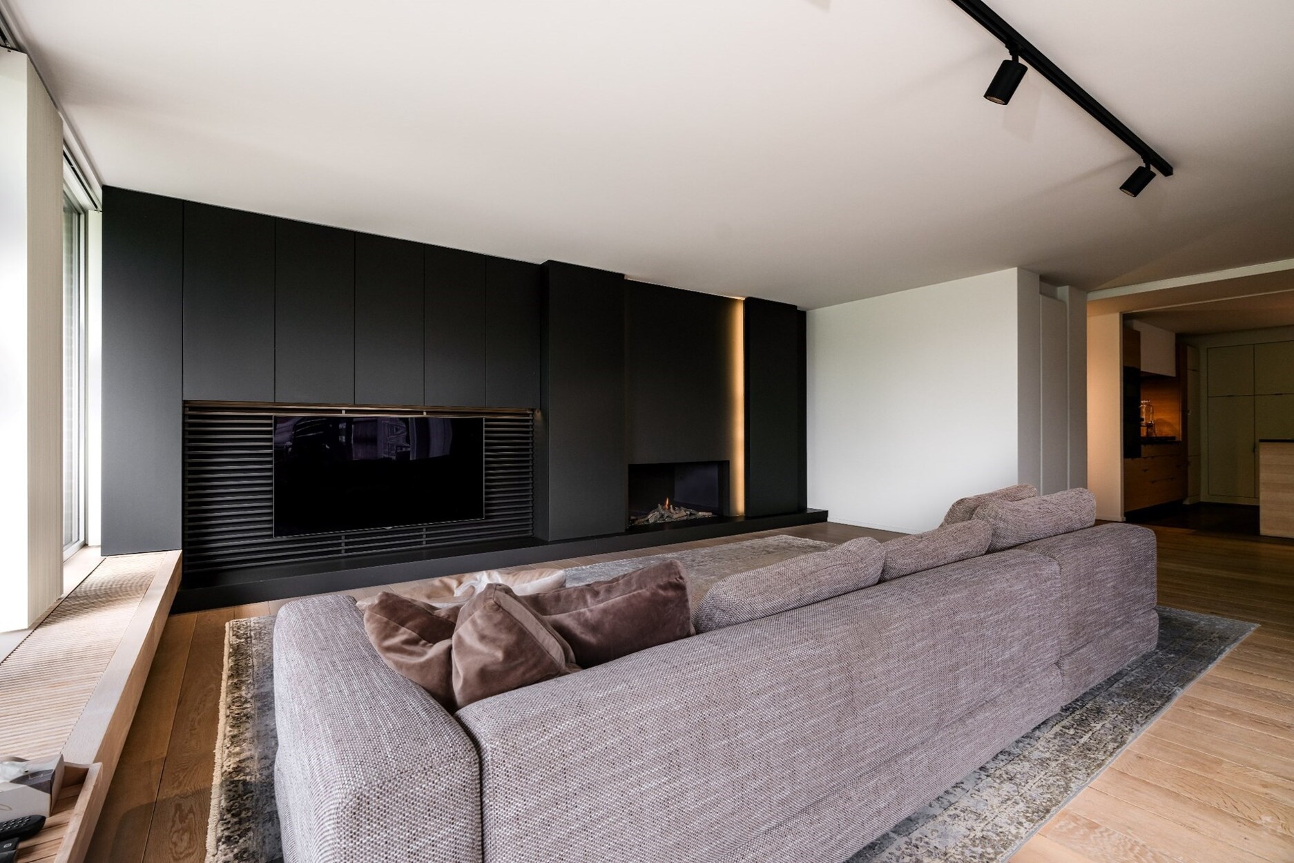 Ruim en degelijk afgewerkt penthouse met groen zicht op een goede ligging te Hasselt.