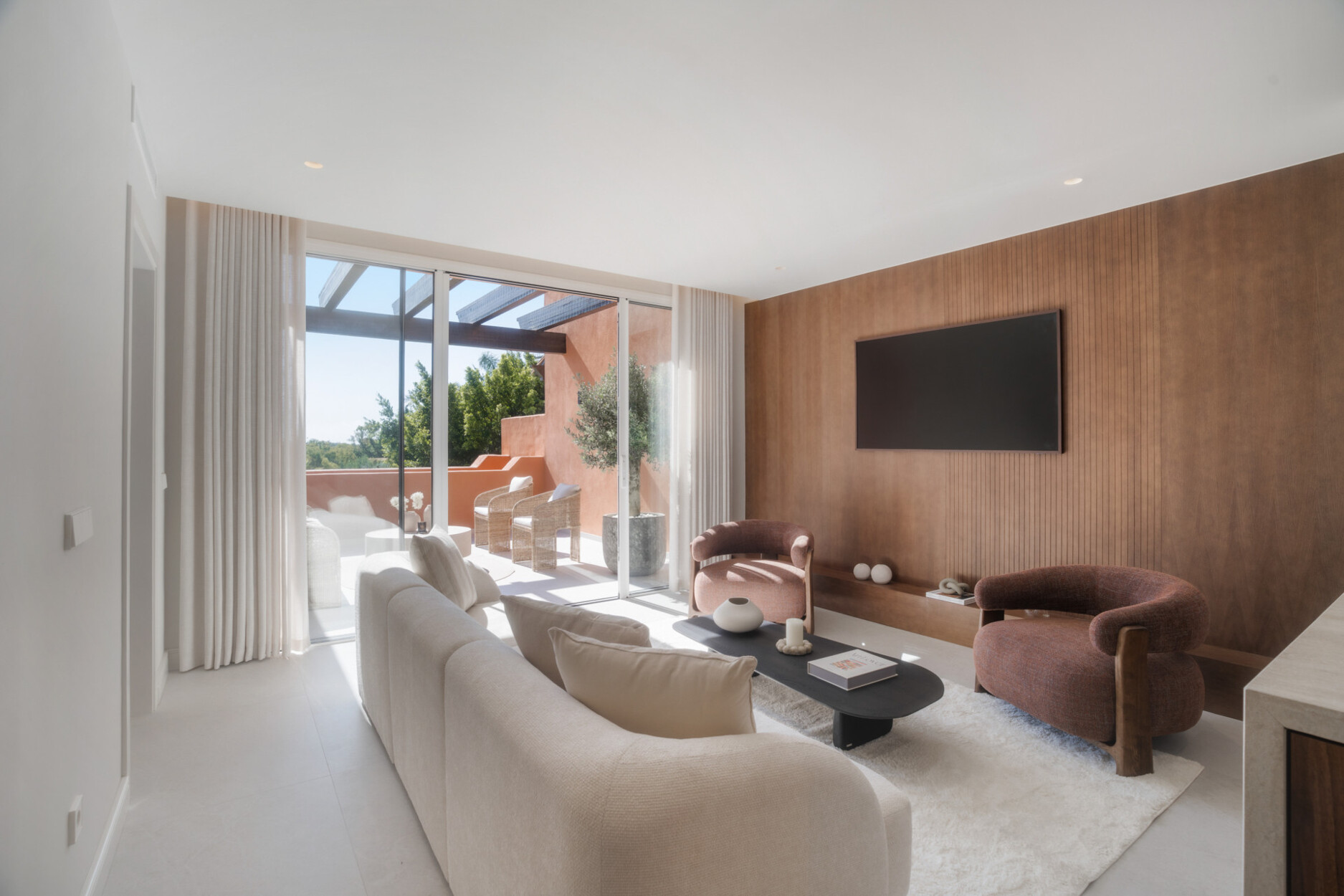 Fantastisch volledig gerenoveerd duplex penthouse in Alminar de Marbella, Nueva Andalucía