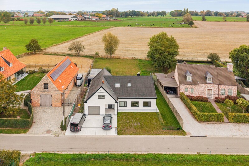 Villa te Waregem