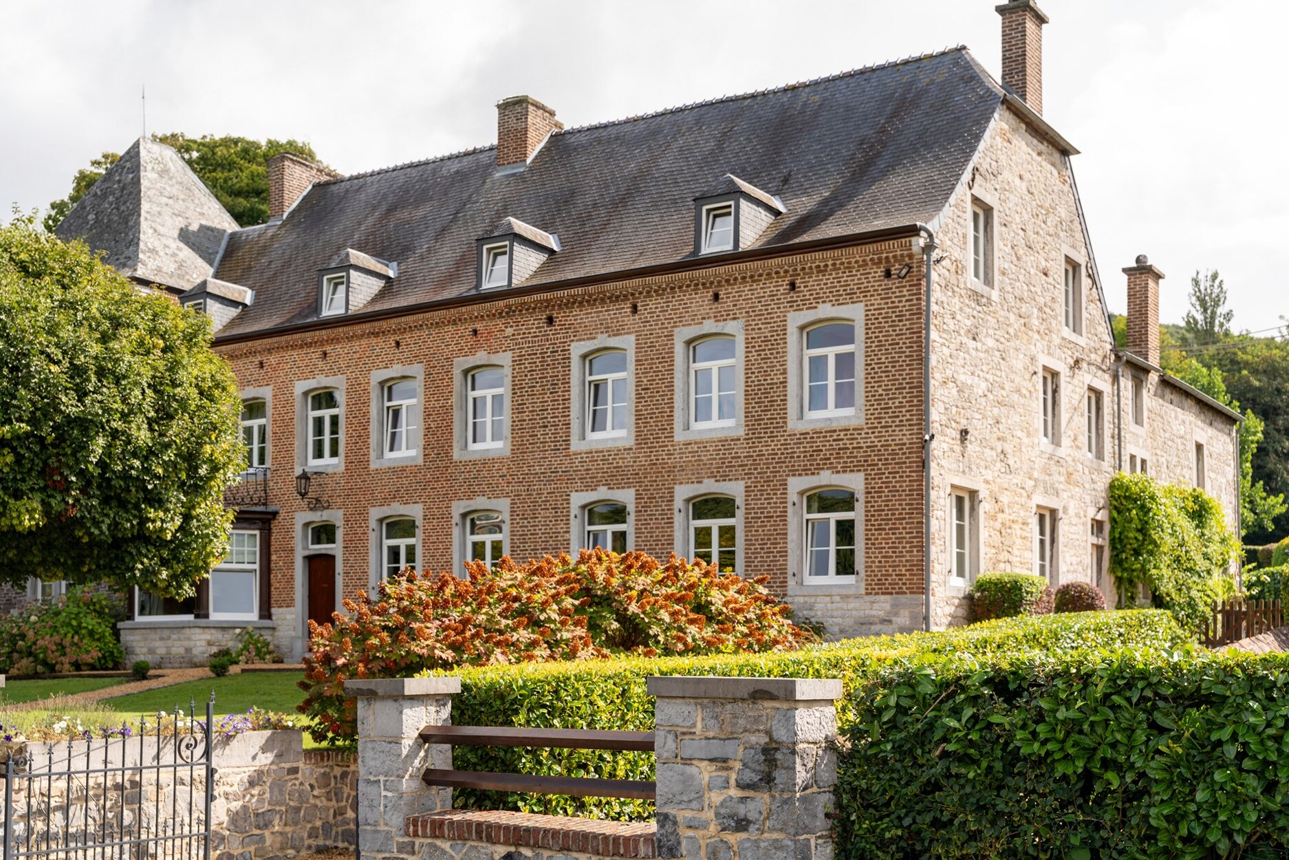 Namen - Uitzonderlijk 18e-eeuws Maaslands huis