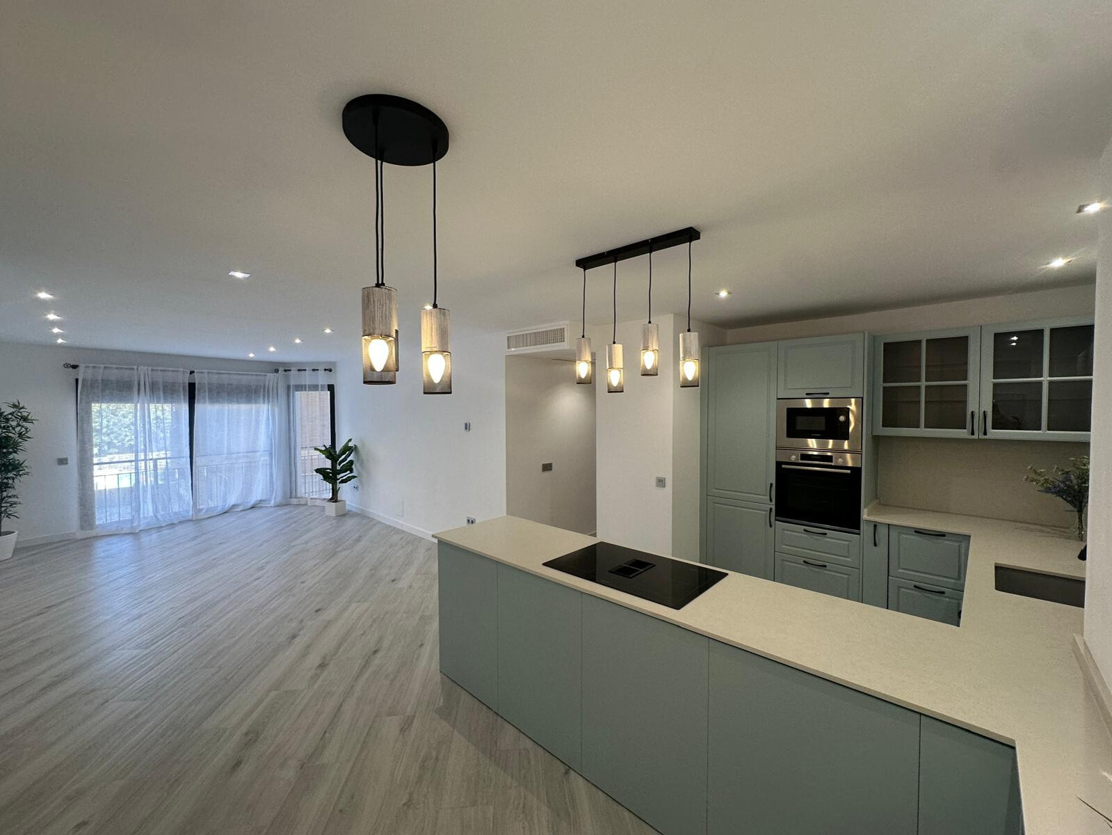 Hedendaags Appartement Dicht bij de Zee in La Malagueta, Málaga