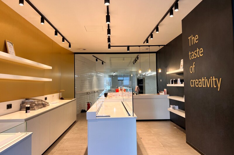 Commerciële winkel te Schilde