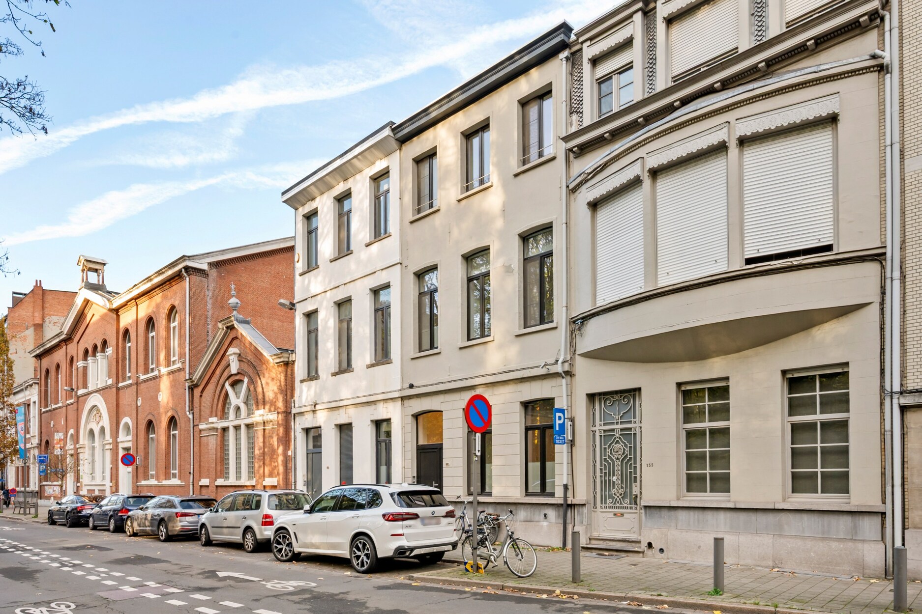 Herenhuis met tuin te koop in de gegeerde Markgravebuurt