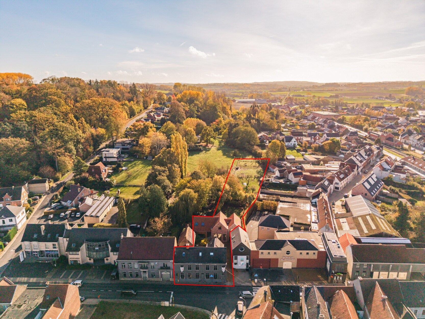 Woning/kantoor met casco nieuwbouw en unieke tuin