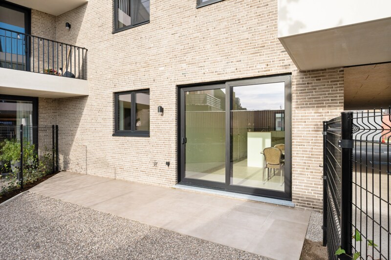 Benedenwoning te Oosteeklo