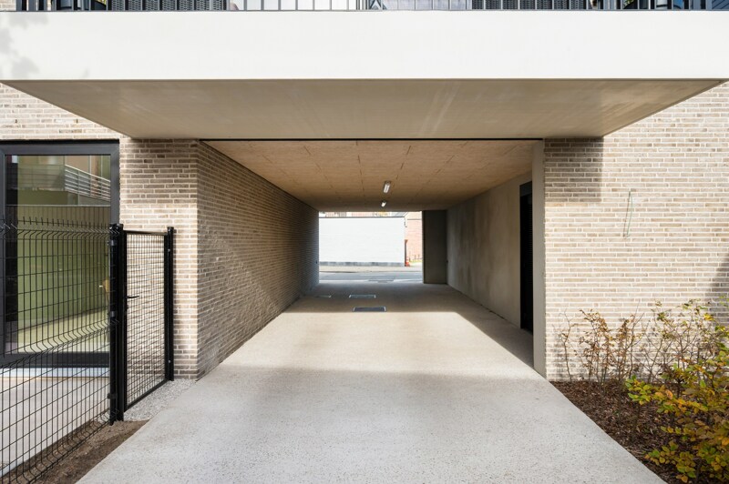 Benedenwoning te Oosteeklo