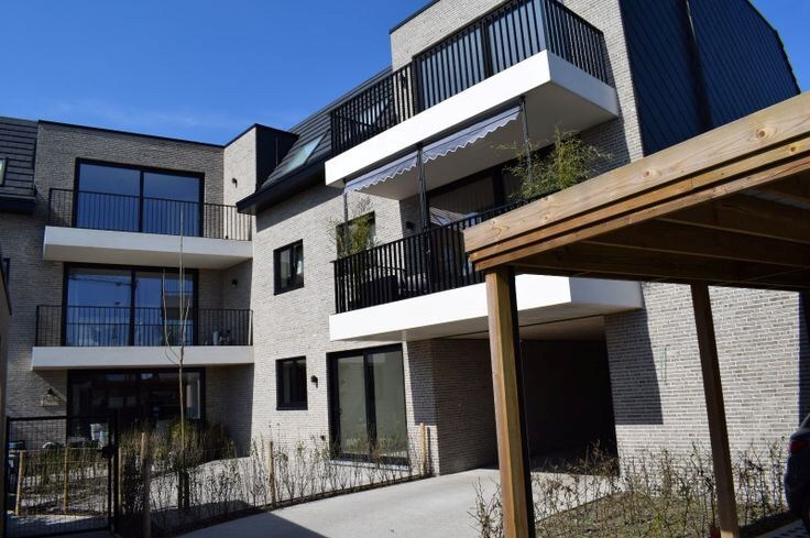 Benedenwoning te Oosteeklo