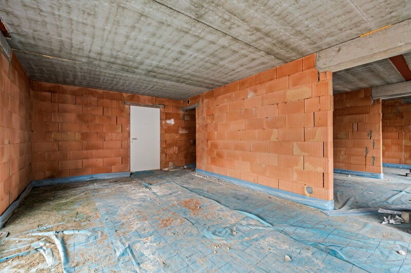 Commercieel kantoor te Oosteeklo