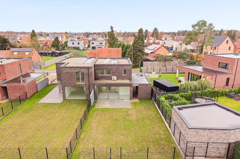 Architectenwoning te Balen