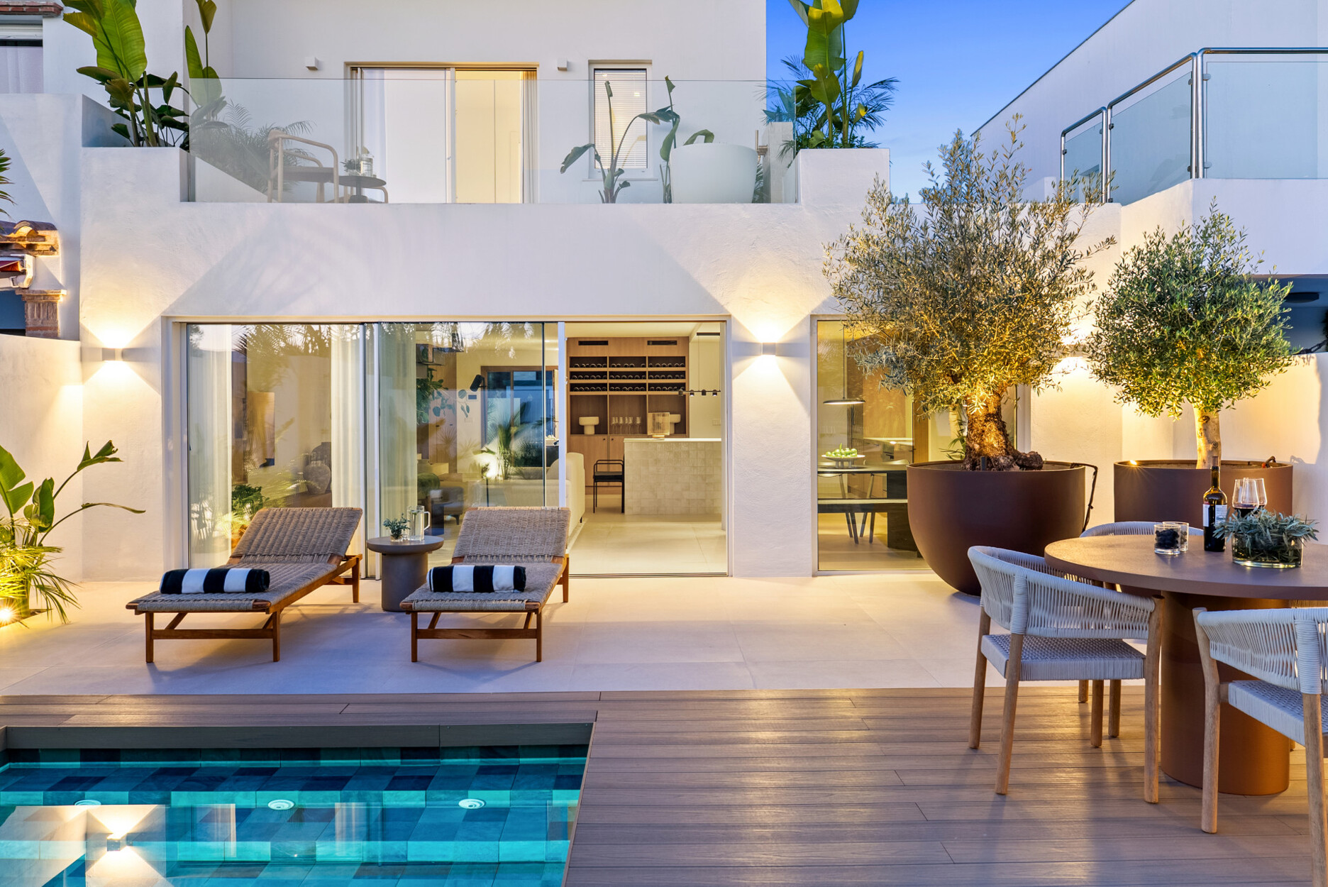 Boetiekwoning in Italiaanse-Mediterrane stijl met zwembad in Nueva Andalucía