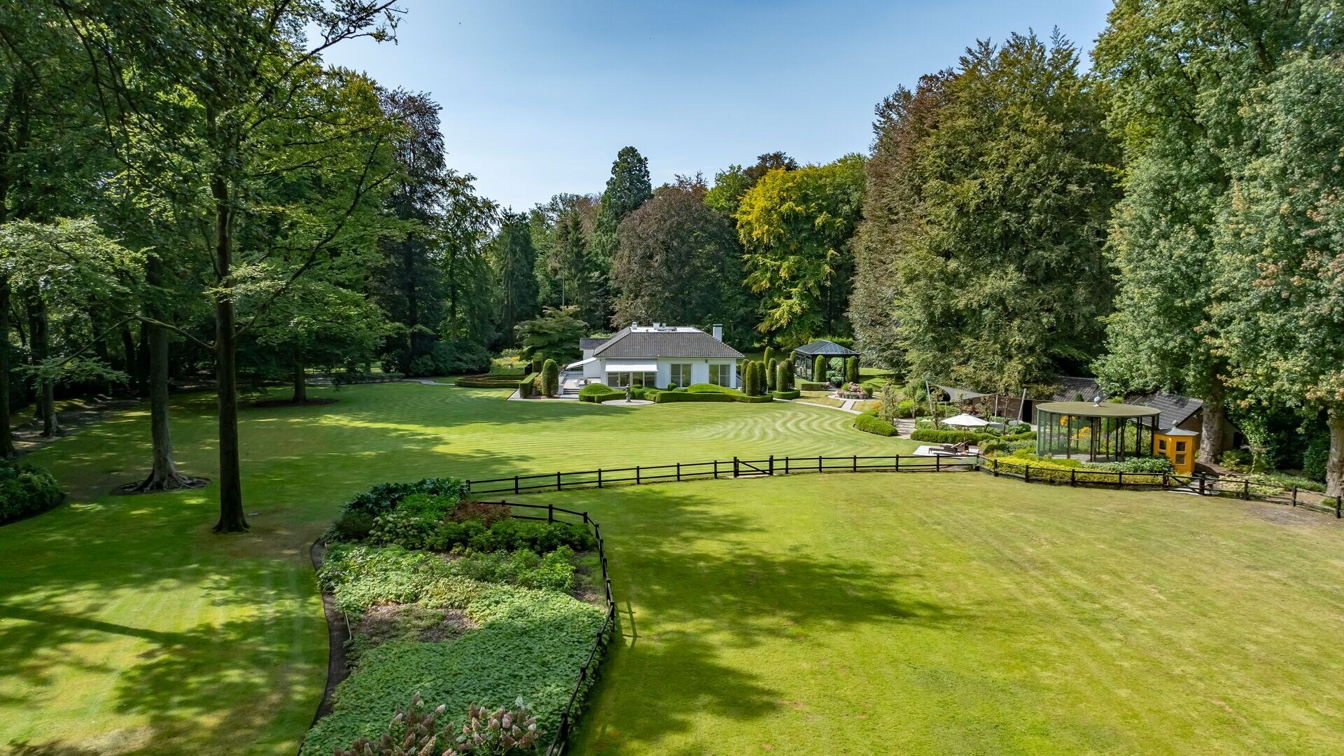 Landhuis op ca. 2 ha te Turnhout/Vosselaar