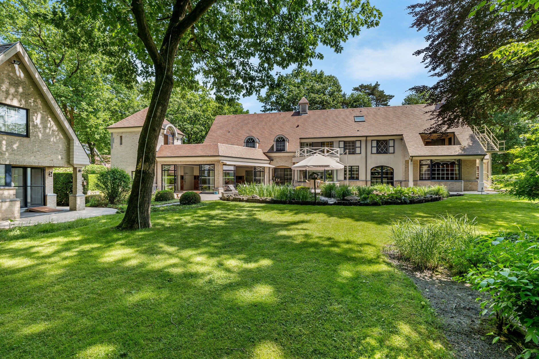 Riante villa op uitstekende locatie te Oud-Turnhout