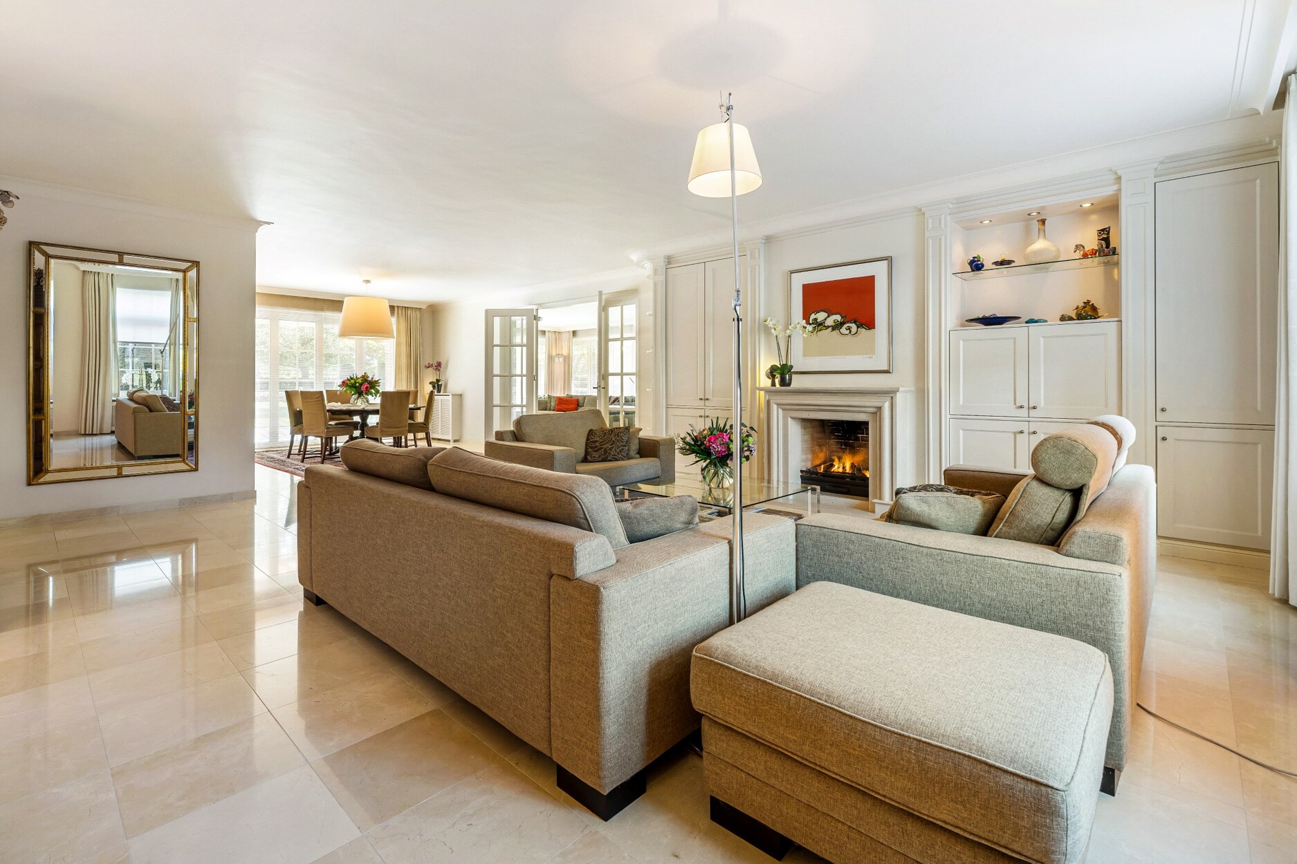 Exclusieve villa met 4 slpks op ca. 1.700 m² te Hamont-Achel