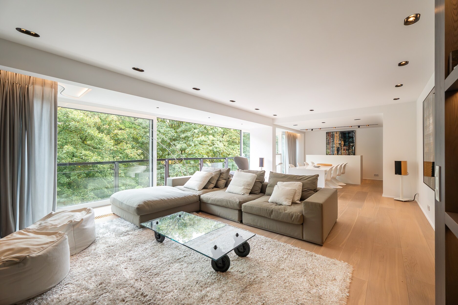 Ambassadewijk – Gerenoveerd appartement met vrij uitzicht