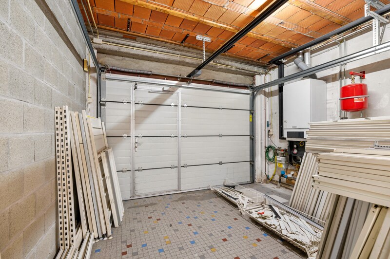 Commerciële winkel te Lommel