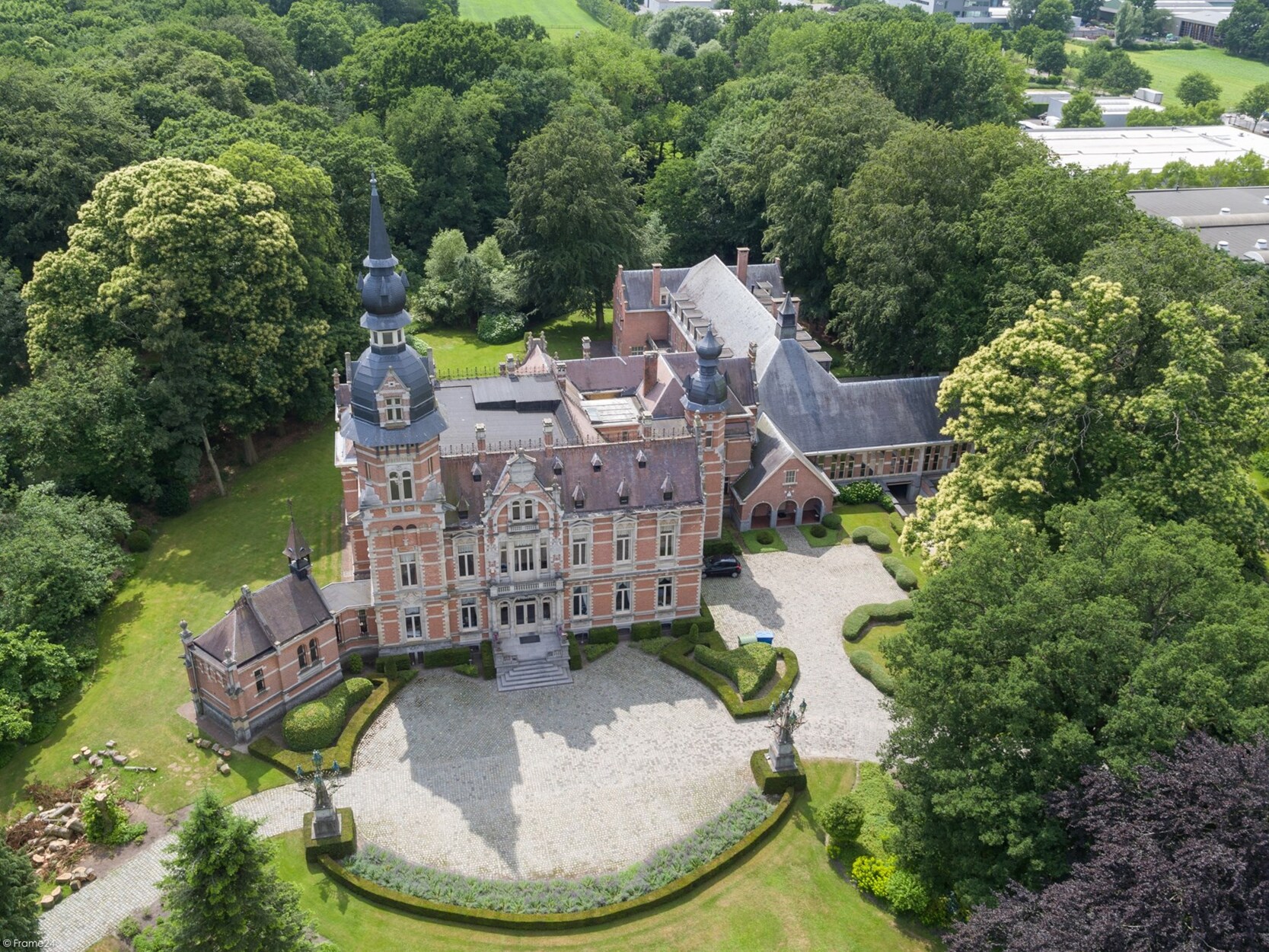 Ruim kasteelappartement in een uniek parkdomein!