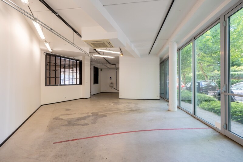 Commerciële winkel te Brasschaat