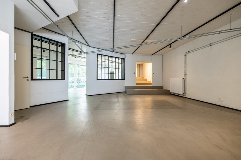 Commerciële winkel te Brasschaat