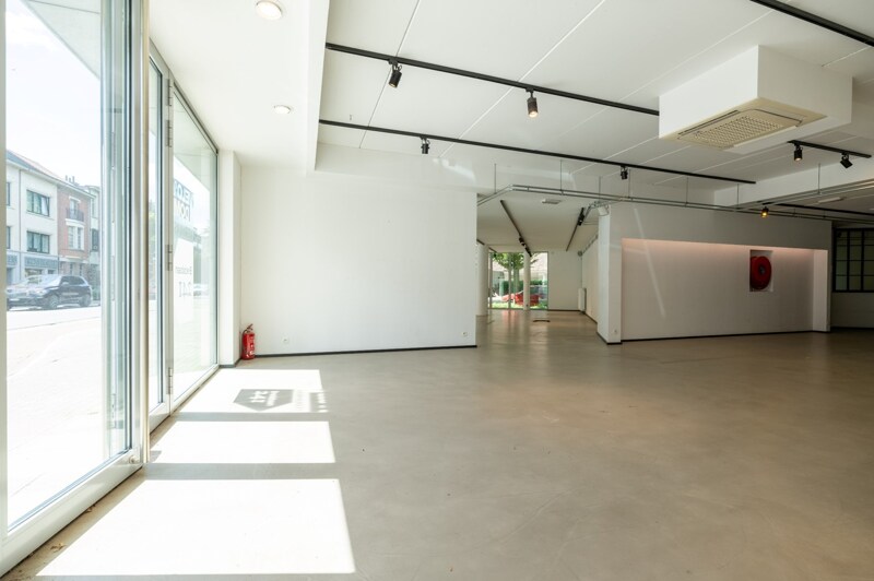 Commerciële winkel te Brasschaat