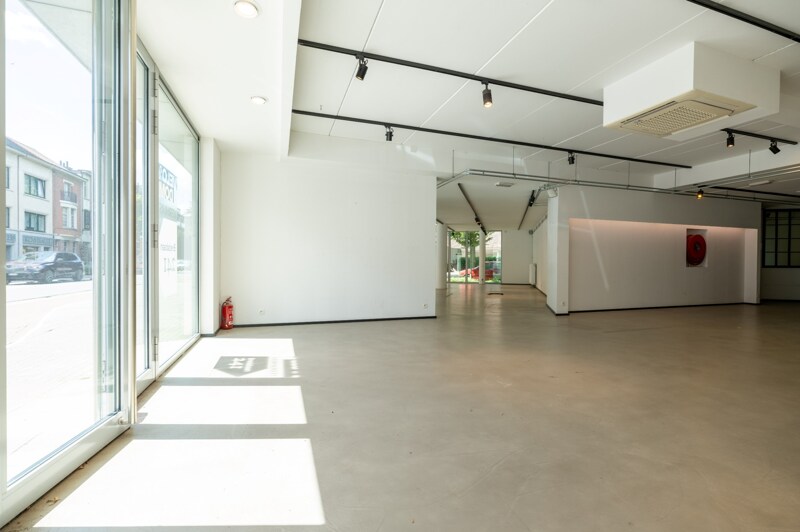 Commerciële winkel te Brasschaat