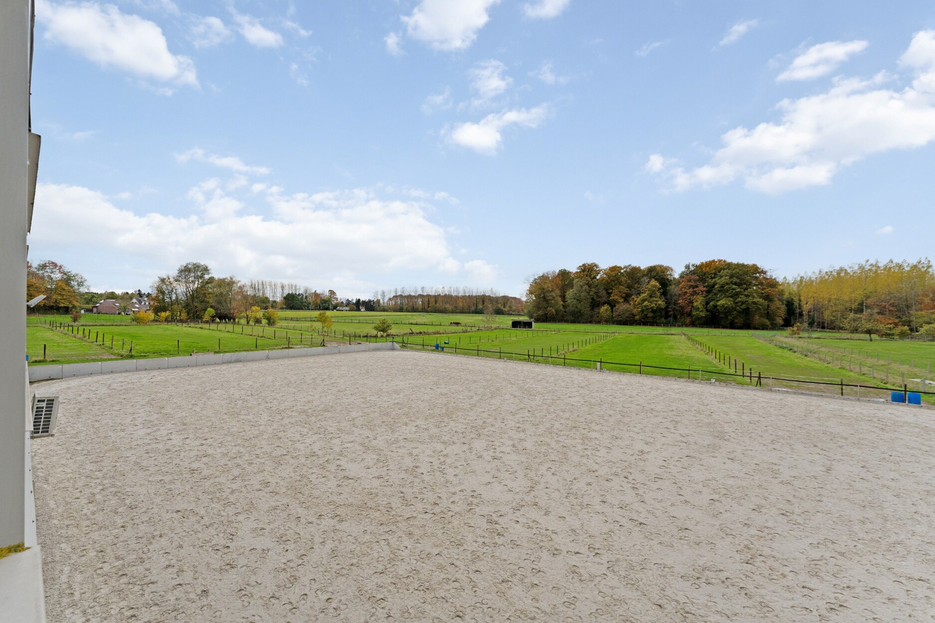 Hippische accommodatie te Dilbeek op 6ha