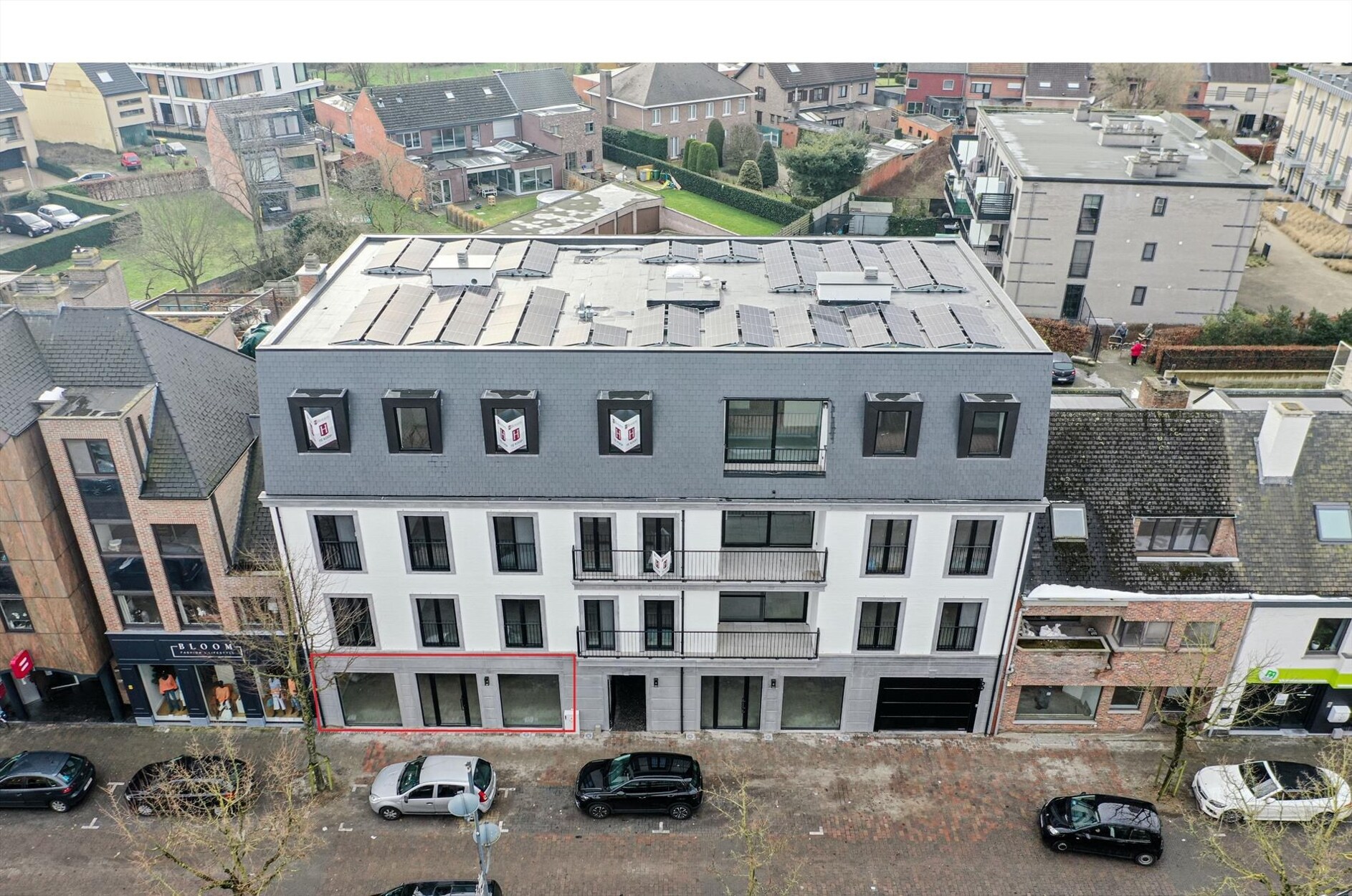 TE KOOP: kantoor van 280m²