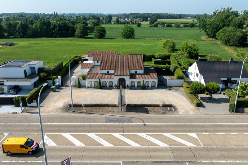 Commerciële winkel te Hasselt