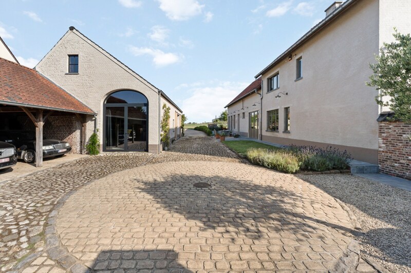 Commercieel kantoor te Meise