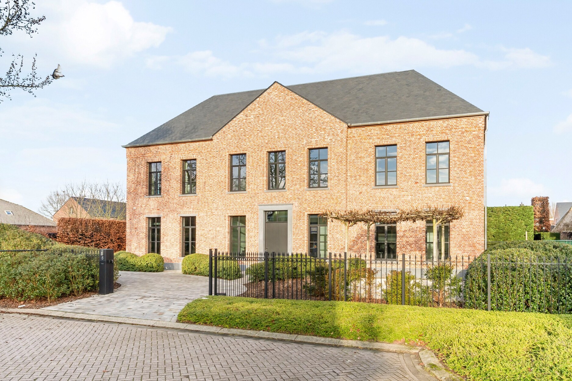 Recente manoir op toplocatie te Hoogstraten