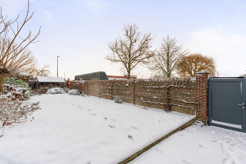 Commerciële winkel te Nevele