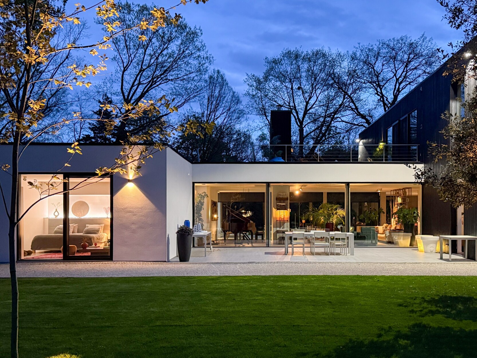 Moderne, energie-neutrale villa op 3.434 m² in Schotenhof