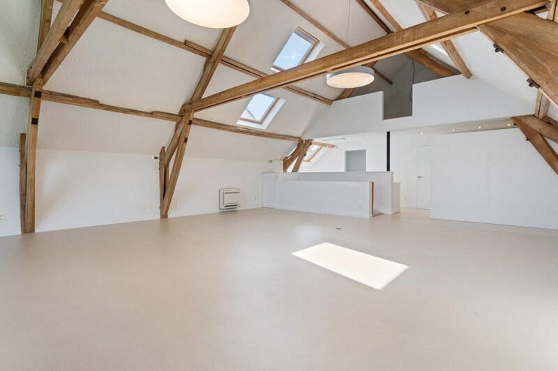 Commercieel kantoor te Meise